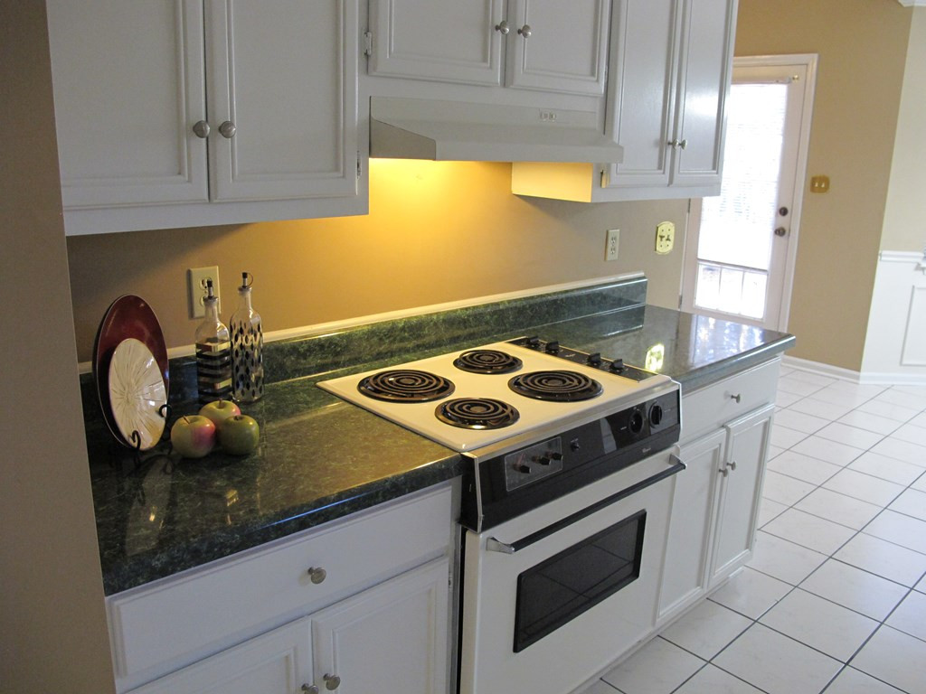 550 Blue Ridge Crossing Evans, GA 30809 - Photo 15 of 41 Kitchen