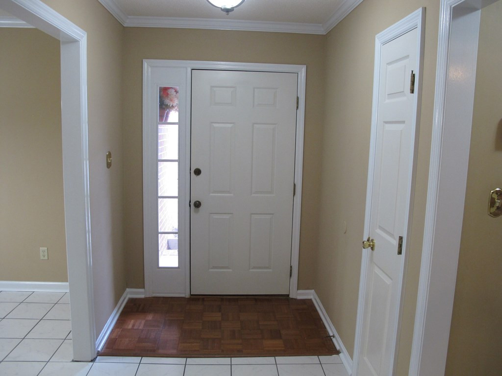 550 Blue Ridge Crossing Evans, GA 30809 - Photo 4 of 41 Foyer