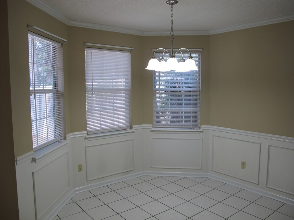 550 Blue Ridge Crossing Evans, GA 30809 - Photo 9 of 41 Breakfast Room