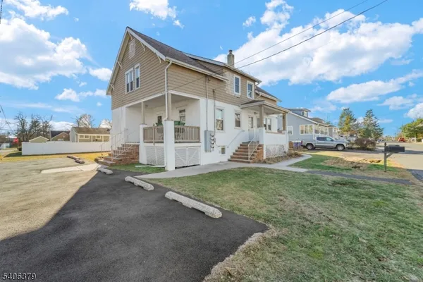 $2,600 | 43 Hillcrest Avenue, Somerset, NJ 08873