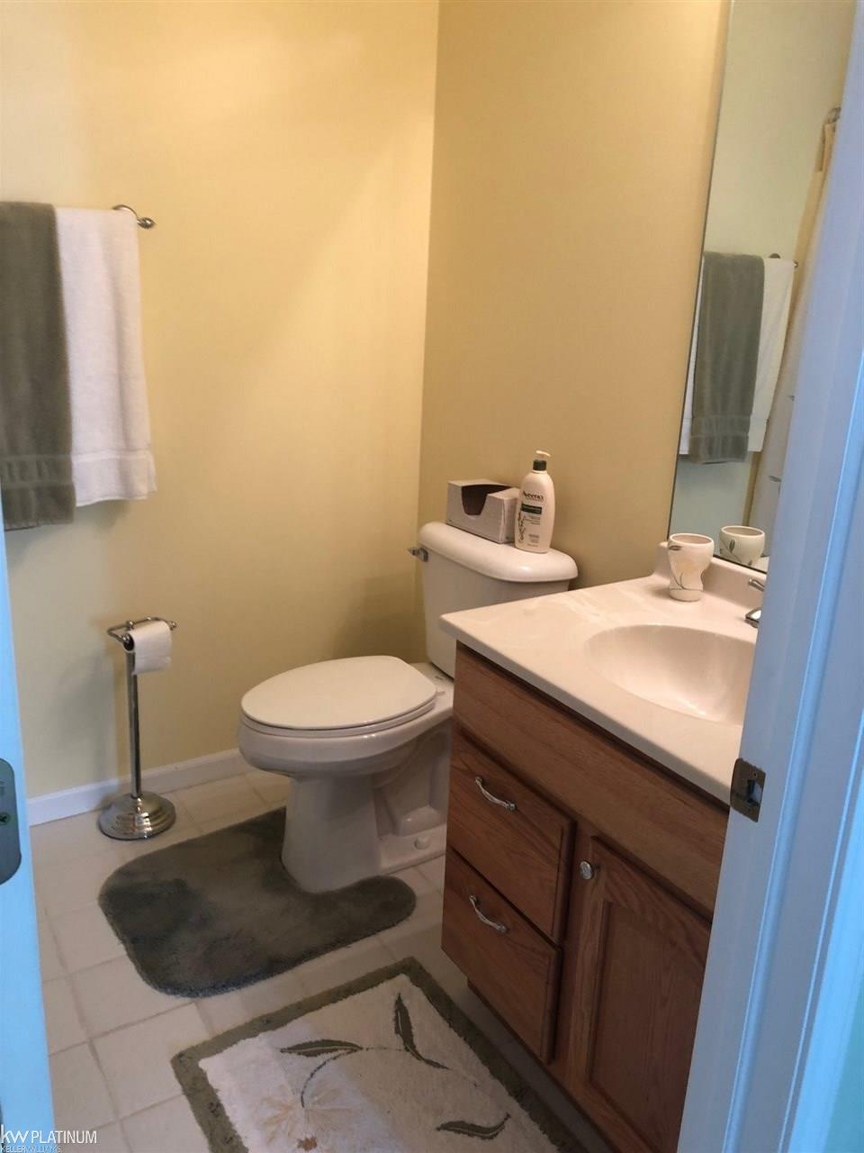 4223 Atkins Road Port Huron, MI 48060 - Photo 15 of 29 31383100-14.JPG