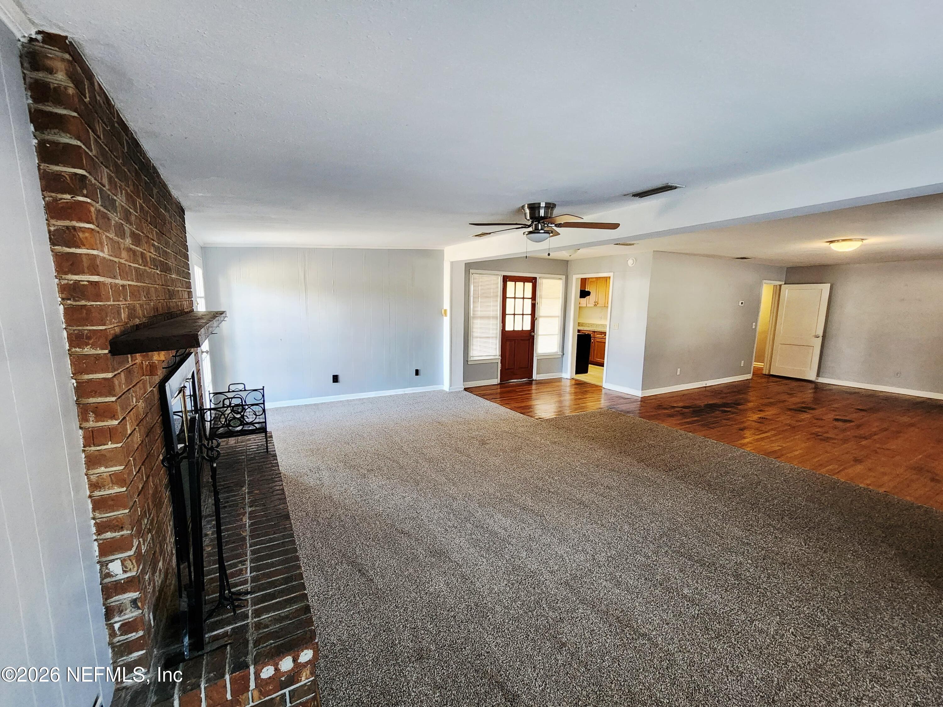 2358 Broward Road Jacksonville, FL 32218 - Photo 5 of 21 WhatsApp Image 2026-01-21 at 08.27.05 (2