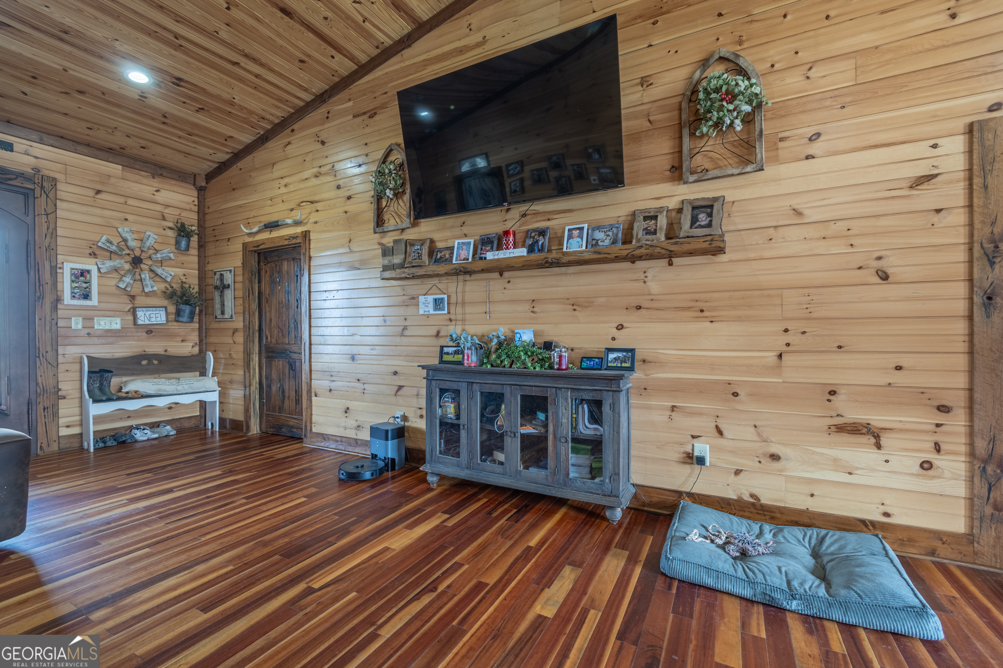 45 J J Davis Road Tallapoosa, GA 30176 - Photo 8 of 24 a view of outdoor space and wooden floor