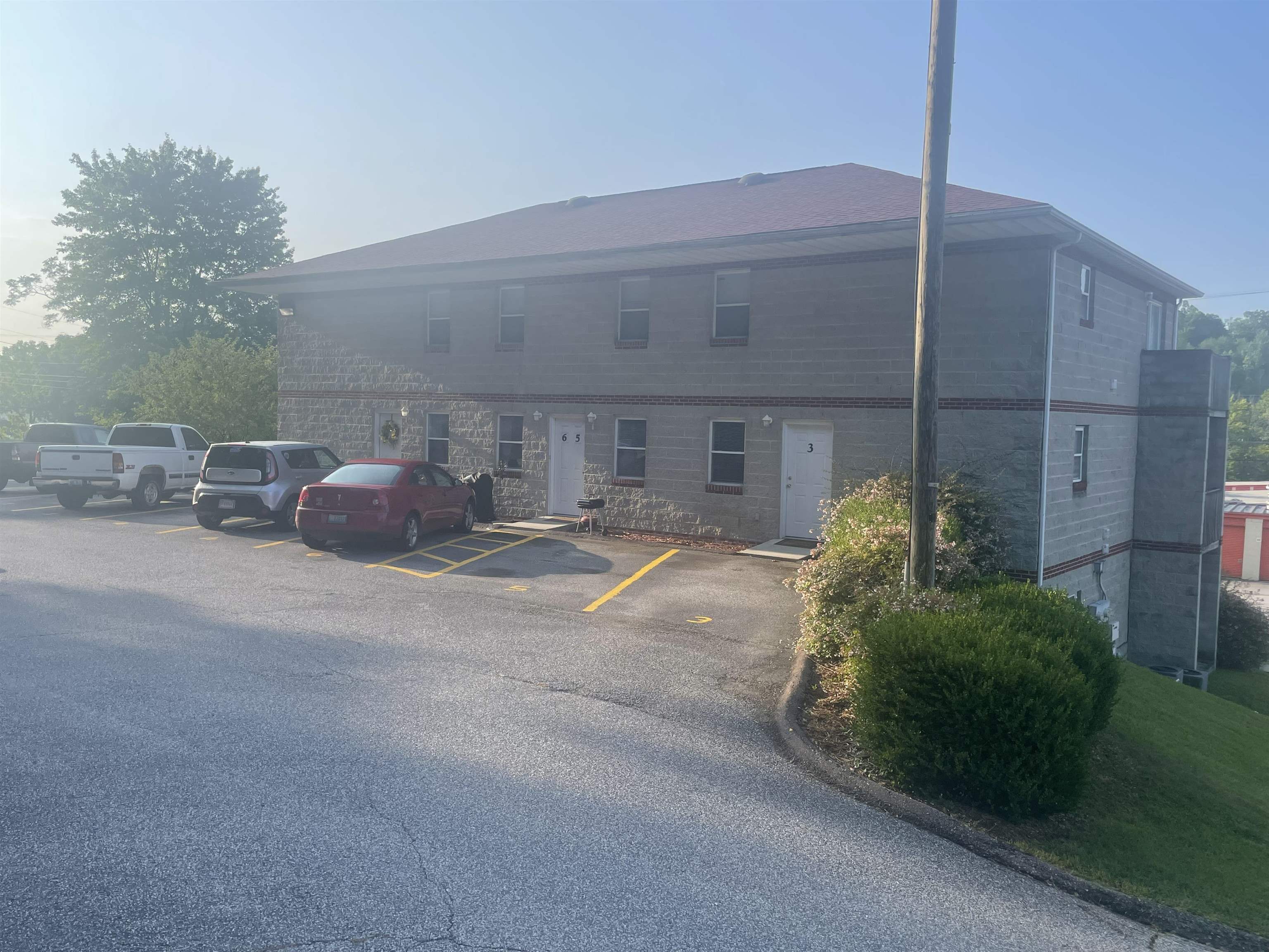 8208-8218 Meade Springer Road Ashland, KY 41102 - Photo 3 of 9