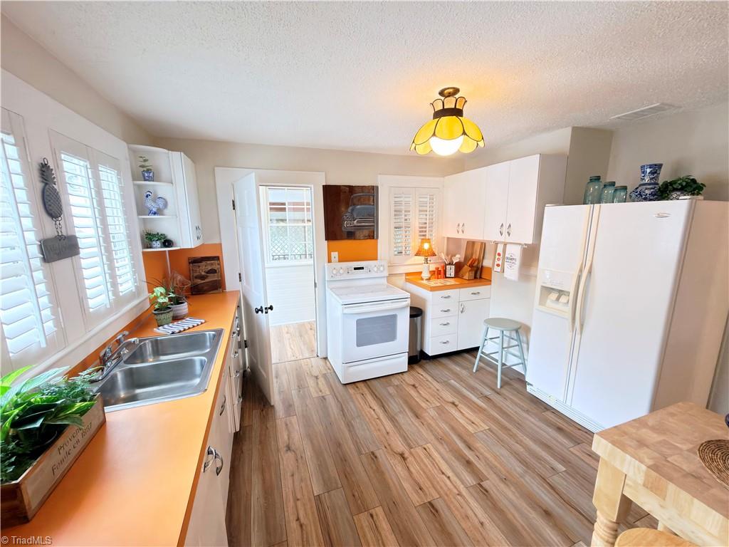 971 Bridge Street Elkin, NC 28621 - Photo 12 of 43 Gallery Image 12