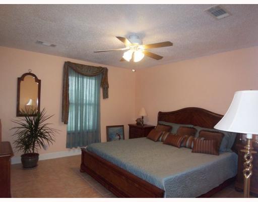 119 Rampage Loop Slidell, LA 70458 - Photo 7 of 12 Gallery Image 7