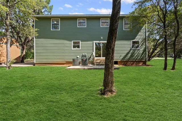 a front view of house with yard
