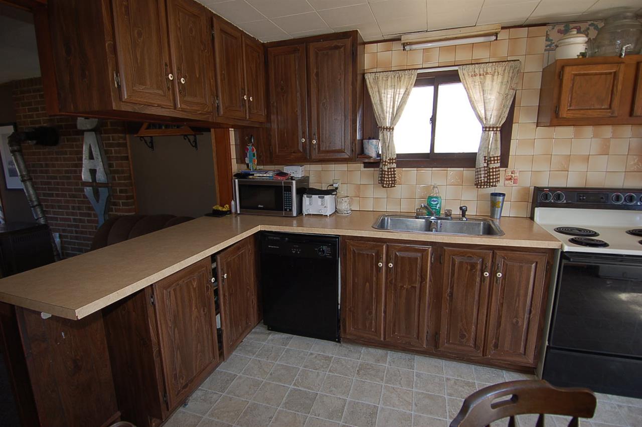 21099 11 Mile Road Reed City, MI 49677 - Photo 3 of 12 1845790-2.JPG