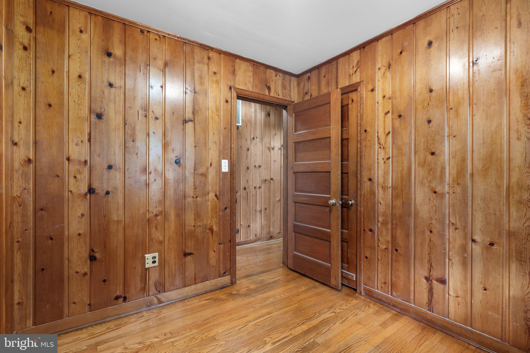 16812 Batchellors Forest Road Olney, MD 20832 - Photo 16 of 24 Gallery Image 16