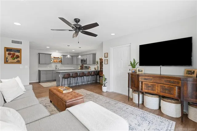 $269,000 | 2114 Southwest Silver Pine Way, Unit 121A, Palm City, FL 34990