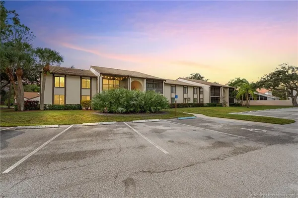 $259,000 | 2114 Southwest Silver Pine Way, Unit 121A2, Palm City, FL 34990