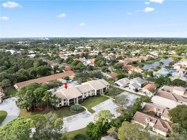 $269,000 | 2114 Southwest Silver Pine Way, Unit 121A, Palm City, FL 34990