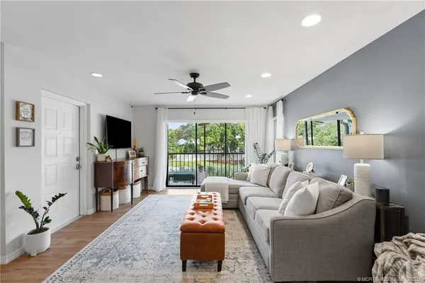 $259,000 | 2114 Southwest Silver Pine Way, Unit 121A2, Palm City, FL 34990