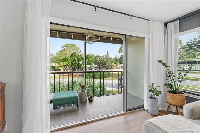 $269,000 | 2114 Southwest Silver Pine Way, Unit 121A, Palm City, FL 34990