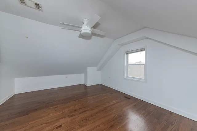 $4,400 | 1426 North Greenview Avenue, Unit 3, Chicago, IL 60642