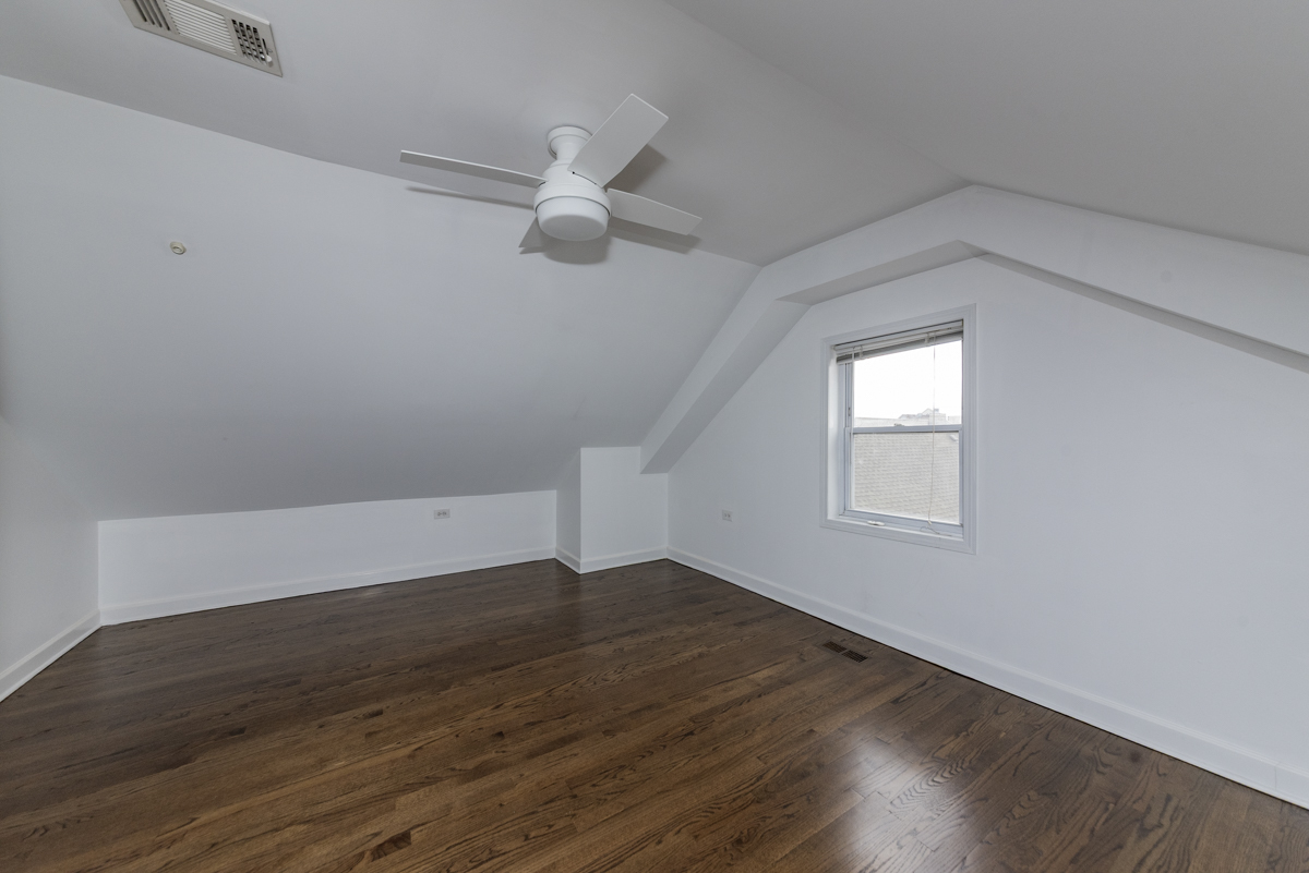 1426 North Greenview Avenue, Unit 3 Chicago, IL 60642 - Photo 13 of 22