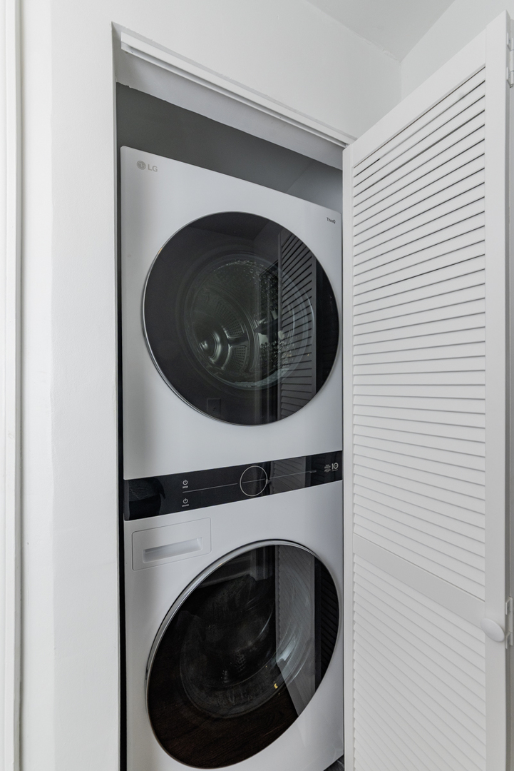 1426 North Greenview Avenue, Unit 3 Chicago, IL 60642 - Photo 19 of 22