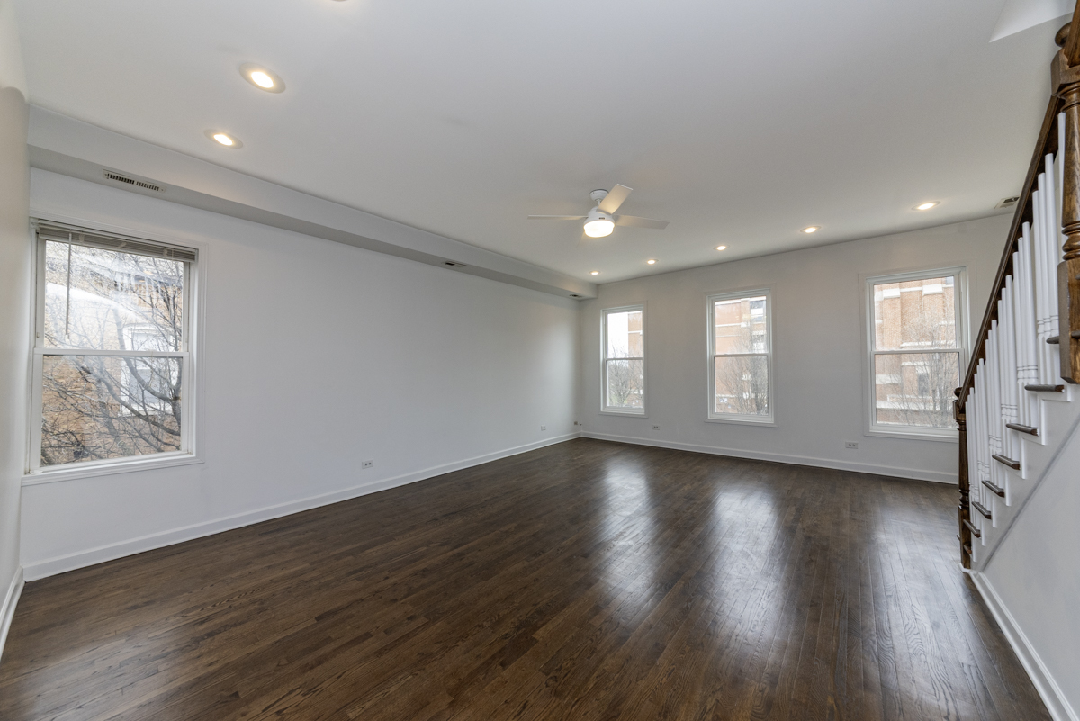 1426 North Greenview Avenue, Unit 3 Chicago, IL 60642 - Photo 5 of 22