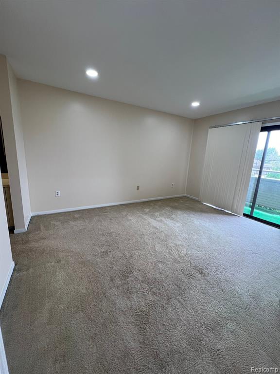 715 Eton Court Rochester Hills, MI 48307 - Photo 17 of 23