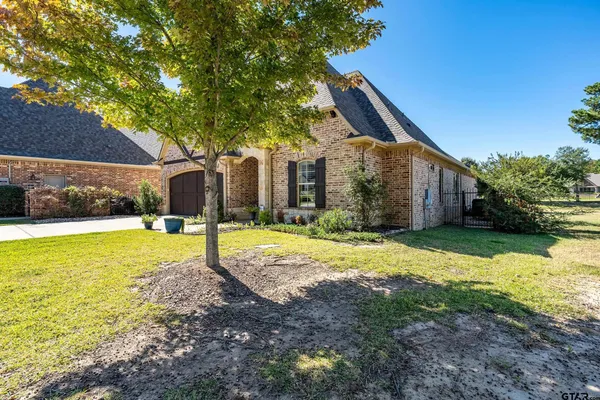 $629,900 | 7311 Cross Road, Tyler, TX 75703