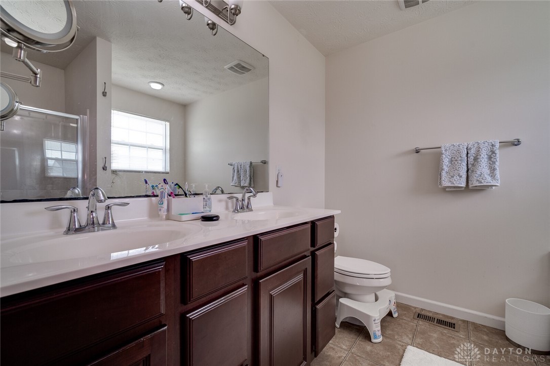 1663 South Branch Road Dayton, OH 45458 - Photo 24 of 41 Gallery Image 24