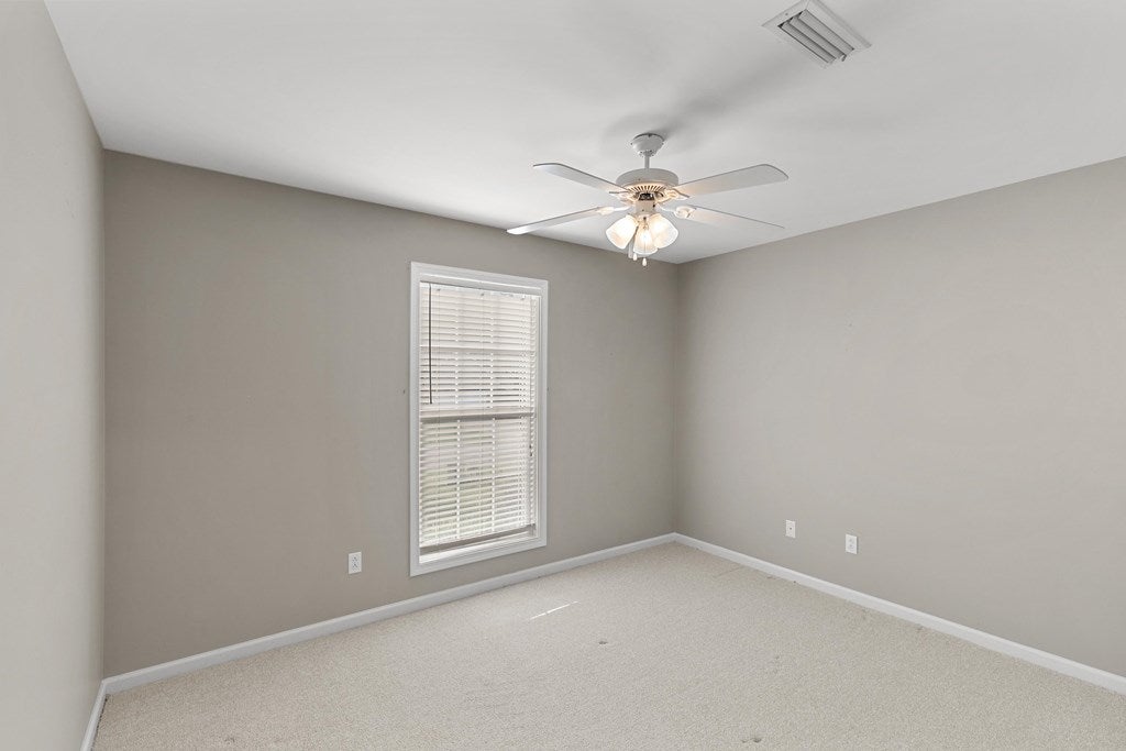 218 Spyglass Road Dothan, AL 36305 - Photo 5 of 32 Gallery Image 5