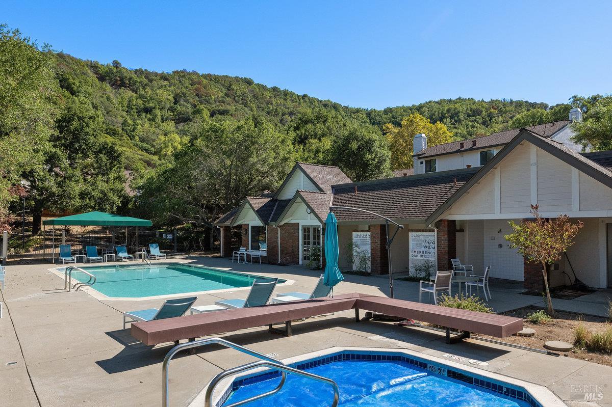 32 Picadilly Court San Rafael, CA 94903 - Photo 23 of 28