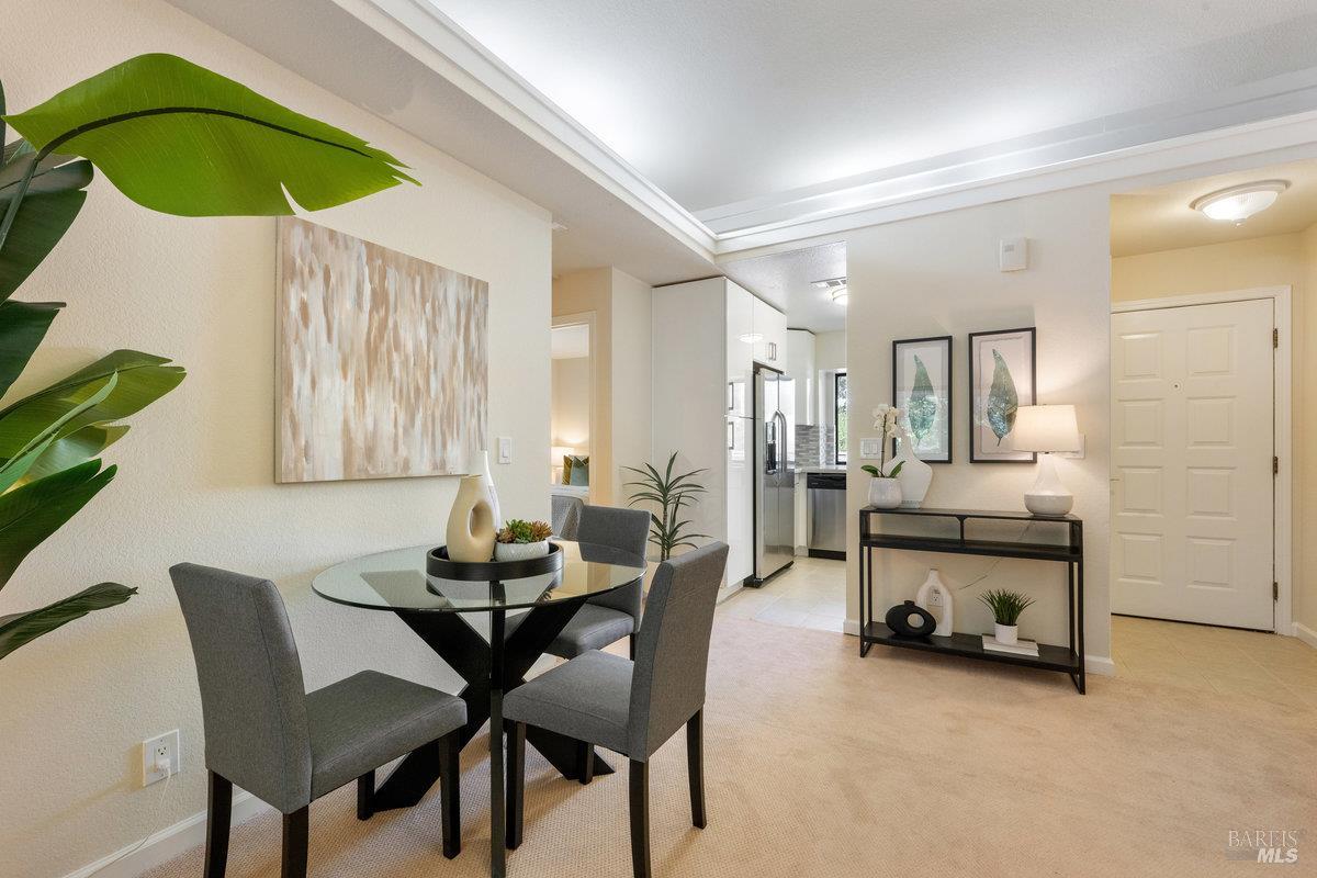 32 Picadilly Court San Rafael, CA 94903 - Photo 7 of 28