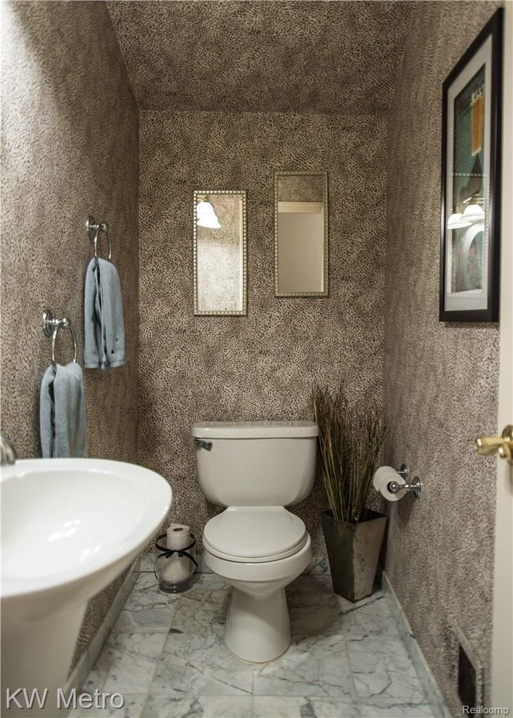 4125 Nearbrook Road Bloomfield Hills, MI 48302 - Photo 24 of 49 _BA62792.jpg