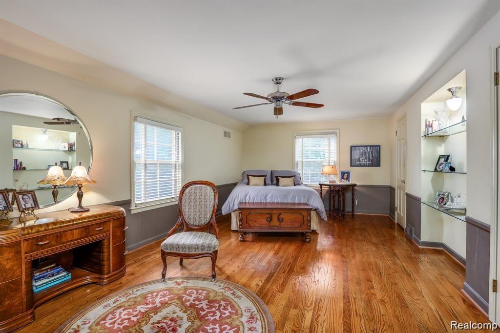 31241 Lahser Road Beverly Hills, MI 48025 - Photo 31 of 65