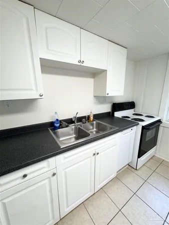 $1,200 | 1318 Wilson Avenue, Unit A, Pensacola, FL 32507