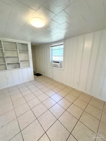 $1,200 | 1318 Wilson Avenue, Unit A, Pensacola, FL 32507