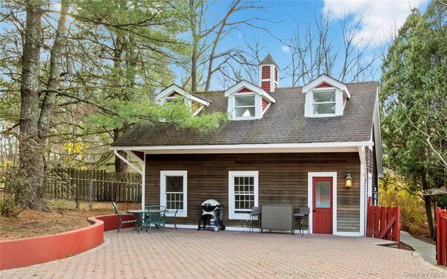 $1,695,000 | 7 Dickson Lane, Bedford Corners, NY 10549