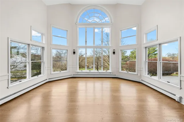 $1,695,000 | 7 Dickson Lane, Bedford Corners, NY 10549