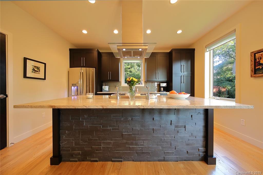 18 Pelham Road Asheville, NC 28803 - Photo 11 of 38 Gallery Image 11