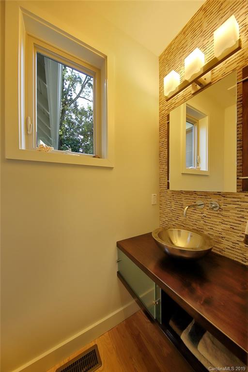 18 Pelham Road Asheville, NC 28803 - Photo 12 of 38 Gallery Image 12