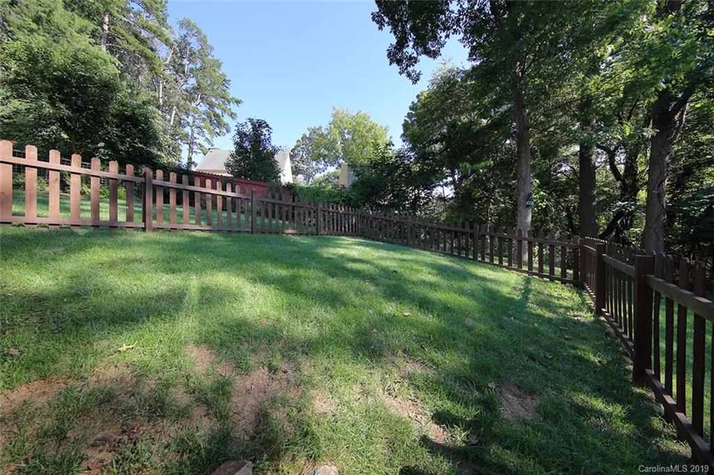 18 Pelham Road Asheville, NC 28803 - Photo 29 of 38 Gallery Image 29