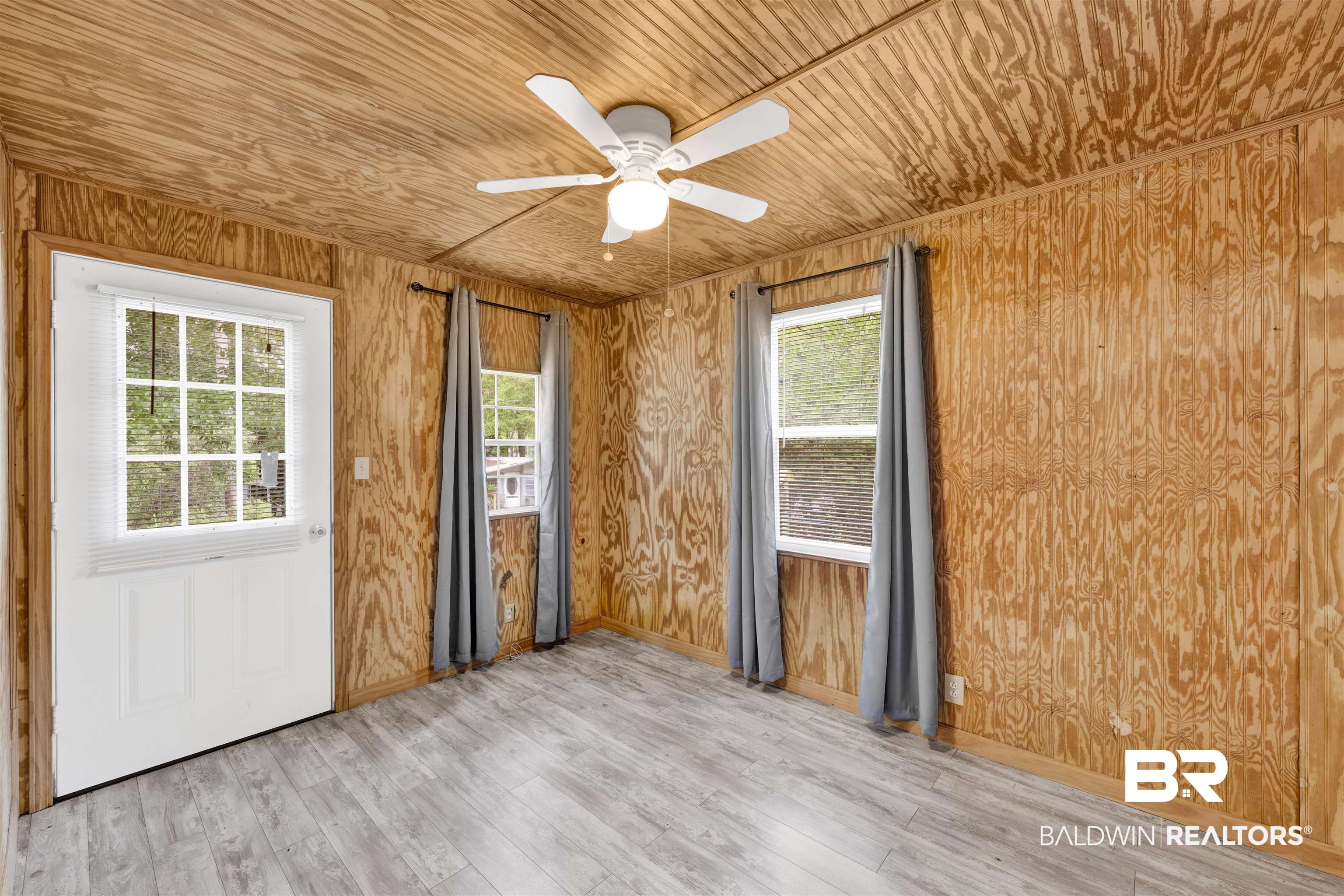 516 Elberta Loop Lillian, AL 36549 - Photo 5 of 17