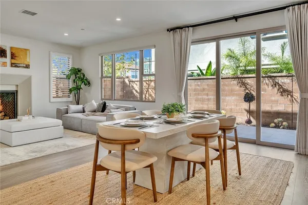 $1,888,000 | 113 Bouquet, Irvine, CA 92618