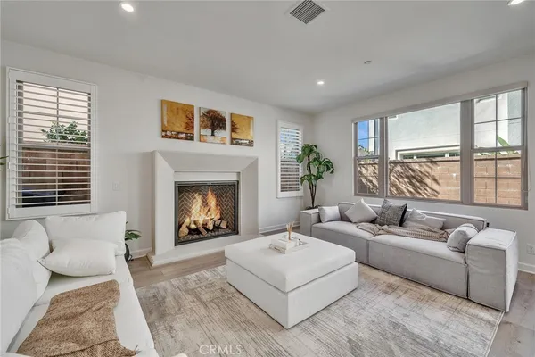 $1,888,000 | 113 Bouquet, Irvine, CA 92618