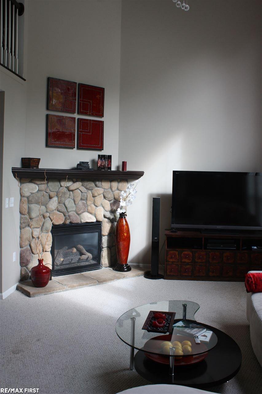 49041 Hawksburry Road Canton, MI 48188 - Photo 9 of 36