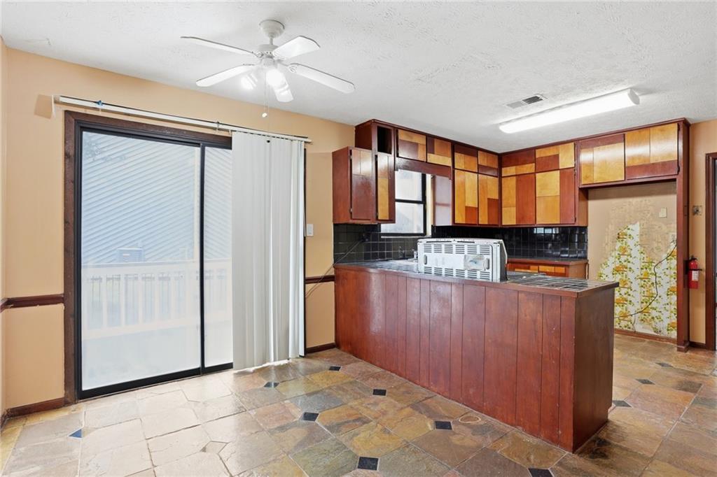 3244 Harbor Woods Road Decatur, GA 30034 - Photo 12 of 46