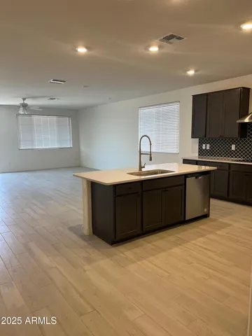 $2,500 | 21110 East Canary Way, Queen Creek, AZ 85142