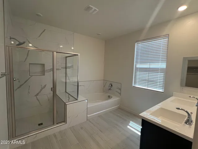 $2,500 | 21110 East Canary Way, Queen Creek, AZ 85142