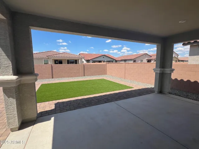 $2,500 | 21110 East Canary Way, Queen Creek, AZ 85142