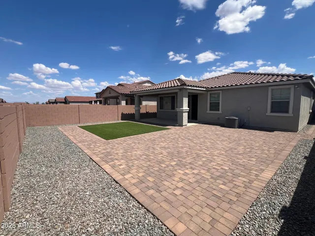 $2,500 | 21110 East Canary Way, Queen Creek, AZ 85142