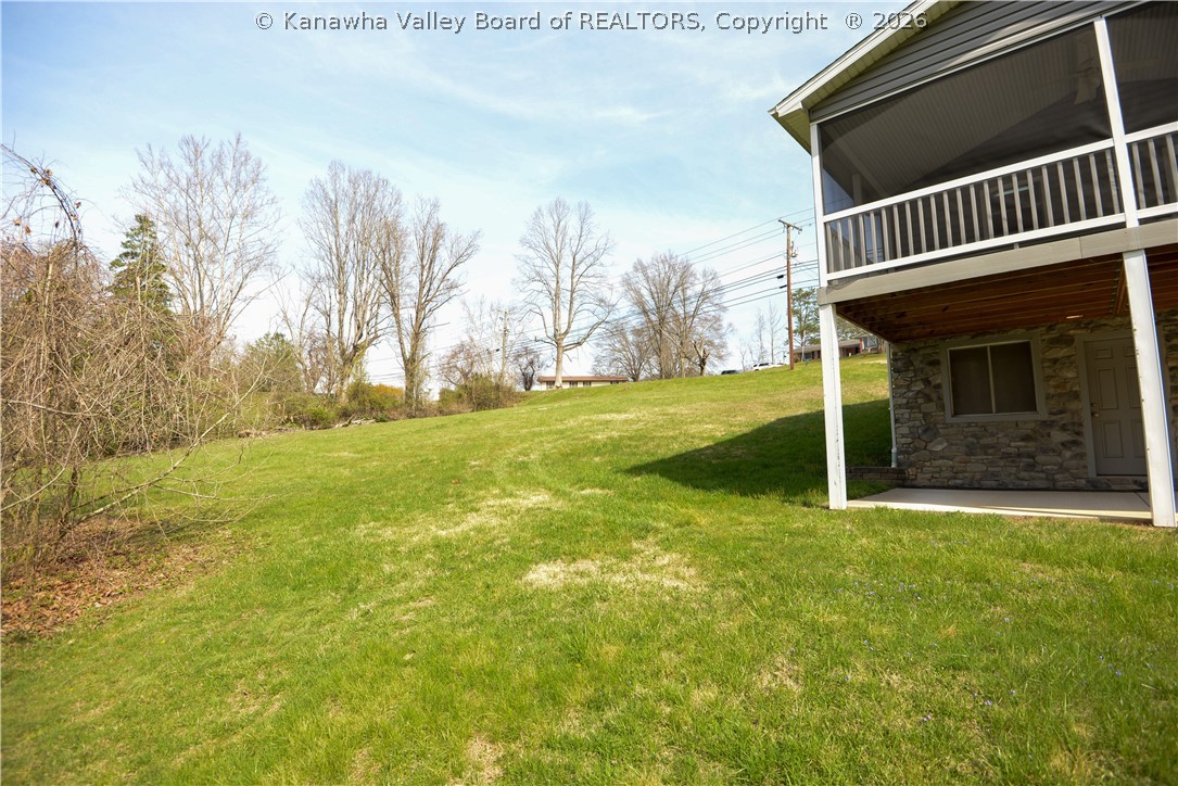 8917 Coal River Road St. Albans, WV 25177 - Photo 13 of 45 Gallery Image 13