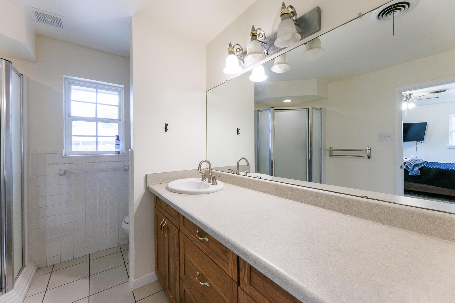 3602 48th Street Lubbock, TX 79413 - Photo 38 of 59 Primary Bathroom