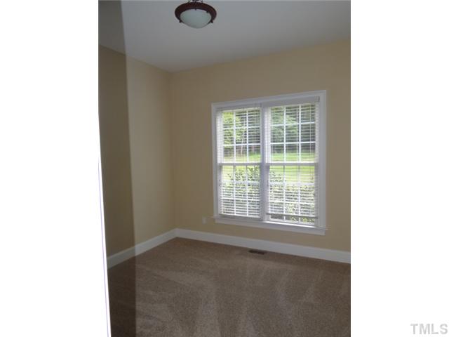 2209 Customs House Court Raleigh, NC 27615 - Photo 12 of 14