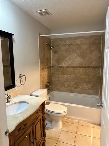 $1,450 | 4184 Versailles Drive, Unit 4184D, Orlando, FL 32808